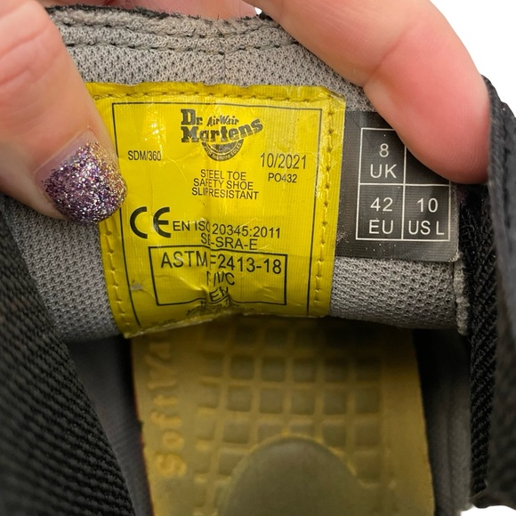 Dr.Martens Chelsea Steel Toe Boots Women’s Size 10 Mens 8
GUC - Picture 8 of 9